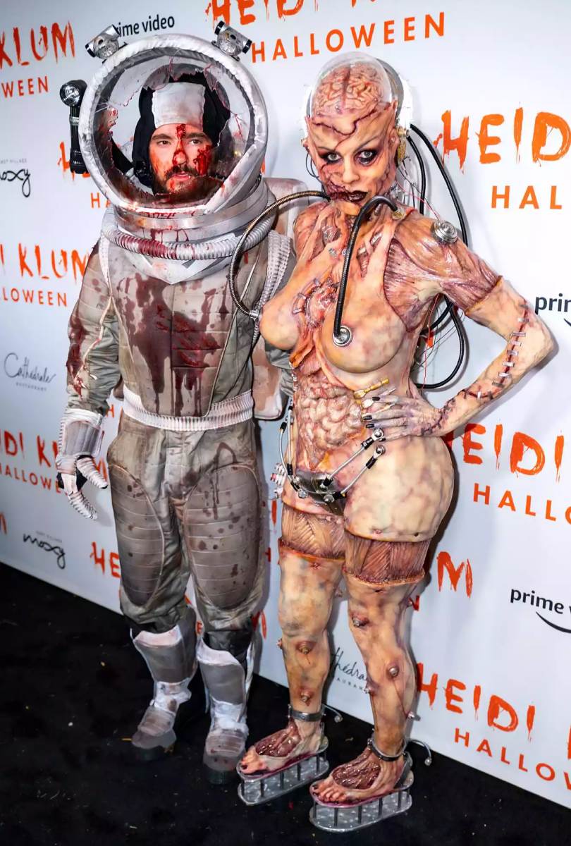 Heidi Klum and husband Tom Kaulitz turned into bloody zombie and astronaut - 2019